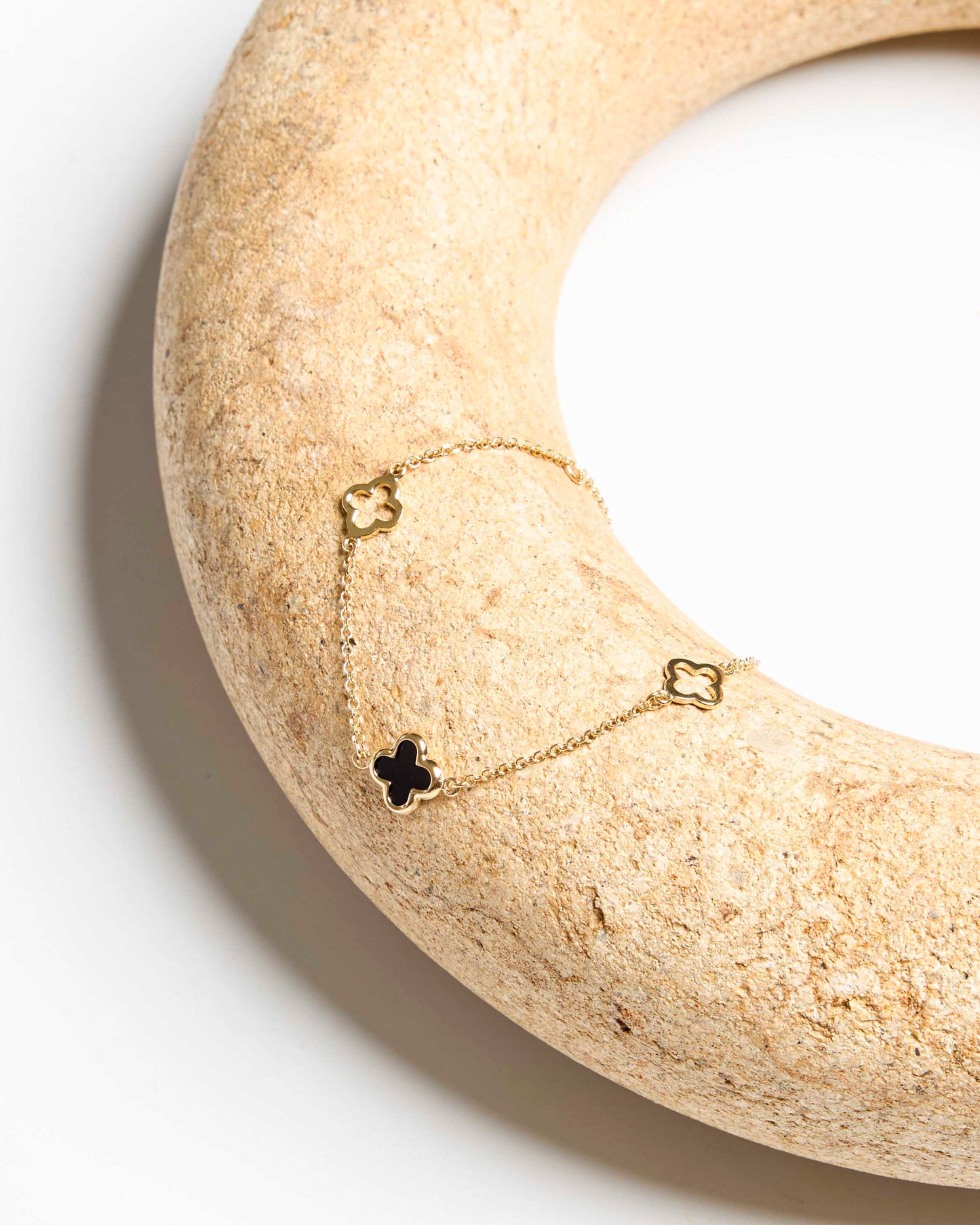 9ct Solid Gold Onyx Clover Bracelet **Back Soon**